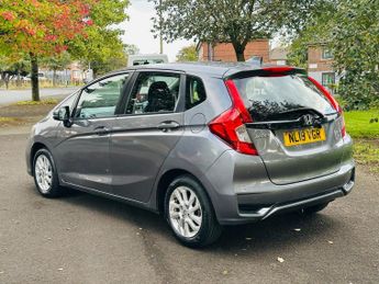 Honda Jazz 1.3 i-VTEC SE Hatchback 5dr Petrol CVT Euro 6 (s/s) (102 ps)