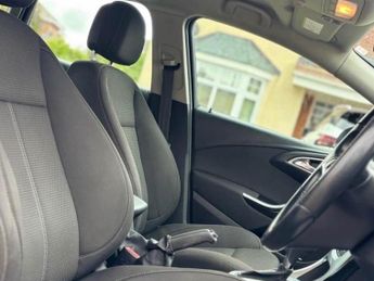 Vauxhall Astra 1.6 16v SRi Auto Euro 5 5dr