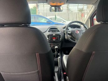 Fiat Punto 1.2 Easy Manual Euro 5 5dr