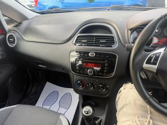 Fiat Punto 1.2 Easy Manual Euro 5 5dr