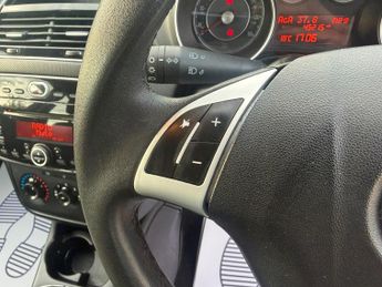Fiat Punto 1.2 Easy Manual Euro 5 5dr