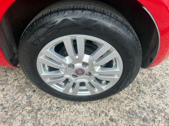 Fiat Punto 1.2 Easy Manual Euro 5 5dr