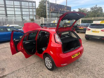 Fiat Punto 1.2 Easy Manual Euro 5 5dr
