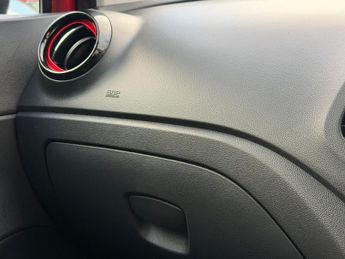 Renault Captur 1.5 dCi ENERGY Signature Nav Auto Euro 6 (s/s) 5dr