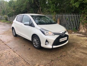 Toyota Yaris 1.4 D-4D Icon Euro 6 5dr (Safety Sense)