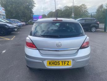 Vauxhall Astra 1.6i 16v SXi 5dr