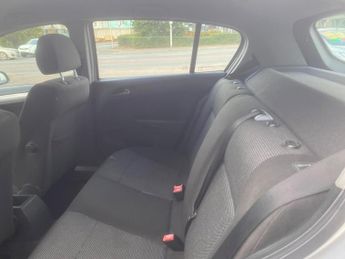 Vauxhall Astra 1.6i 16v SXi 5dr