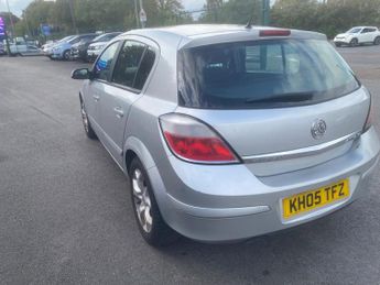 Vauxhall Astra 1.6i 16v SXi 5dr