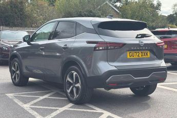 Nissan Qashqai 1.3 DiG-T MH 158 N-Connecta 5dr Xtronic
