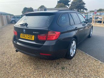 BMW 3 Series 2.0 320i Sport Touring Auto Euro 6 (s/s) 5dr