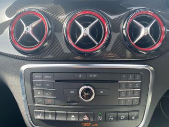 Mercedes-Benz CLA 2.0 CLA45 AMG Coupe 7G-DCT 4MATIC Euro 6 (s/s) 4dr