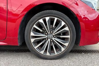 Toyota Corolla 1.8 VVT-h Design Touring Sports CVT Euro 6 (s/s) 5dr