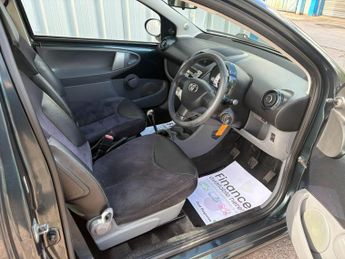 Toyota AYGO 1.0 VVT-i Ice Euro 5 3dr