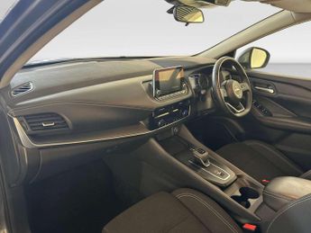 Nissan Qashqai 1.3 DIG-T MHEV Acenta Premium SUV 5dr Petrol Hybrid XTRON Euro 6
