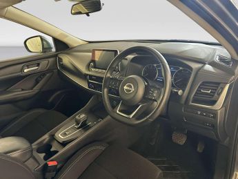 Nissan Qashqai 1.3 DIG-T MHEV Acenta Premium SUV 5dr Petrol Hybrid XTRON Euro 6