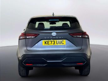 Nissan Qashqai 1.3 DIG-T MHEV Acenta Premium SUV 5dr Petrol Hybrid XTRON Euro 6