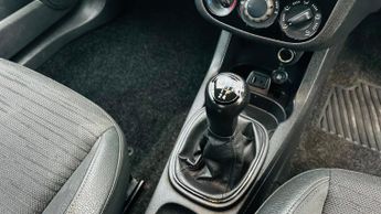 Vauxhall Corsa 1.4 16V Excite Euro 5 3dr (A/C)