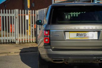 Land Rover Range Rover 4.4 SD V8 Autobiography Auto 4WD Euro 6 (s/s) 5dr