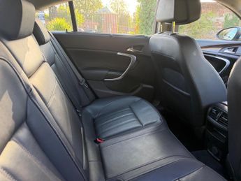 Vauxhall Insignia 2.0T Elite Auto Euro 5 5dr
