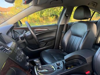 Vauxhall Insignia 2.0T Elite Auto Euro 5 5dr