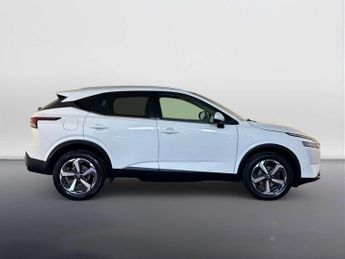 Nissan Qashqai 1.3 DIG-T MHEV N-Connecta SUV 5dr Petrol Hybrid XTRON Euro 6 (s/