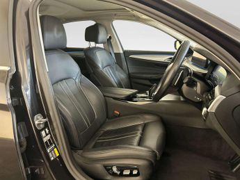 BMW 5 Series 2.0 530e 12kWh SE Saloon 4dr Petrol Plug-in Hybrid Steptronic Eu