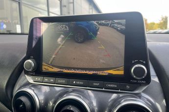 Nissan Juke 1.6 Hybrid N-Connecta 5dr Auto