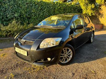 Toyota Auris 1.6 VVT-i TR 5dr