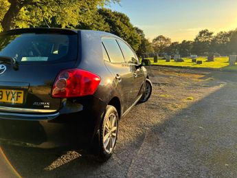 Toyota Auris 1.6 VVT-i TR 5dr