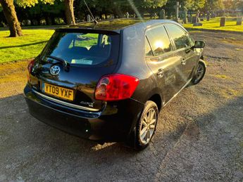 Toyota Auris 1.6 VVT-i TR 5dr