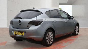 Vauxhall Astra 1.6 16v Elite Auto Euro 5 5dr