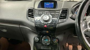 Ford Fiesta 1.5 TDCi Titanium Euro 5 5dr