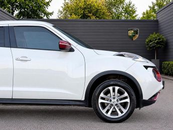 Nissan Juke 1.6 N-Connecta XTRON Euro 6 5dr