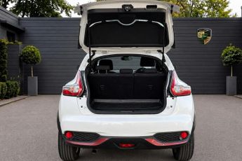 Nissan Juke 1.6 N-Connecta XTRON Euro 6 5dr