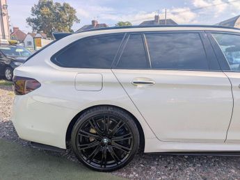 BMW 5 Series 3.0 530d M Sport Touring Auto xDrive Euro 6 (s/s) 5dr