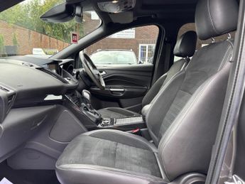 Ford Kuga 1.5T EcoBoost ST-Line Auto AWD Euro 6 (s/s) 5dr