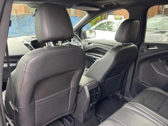Ford Kuga 1.5T EcoBoost ST-Line Auto AWD Euro 6 (s/s) 5dr