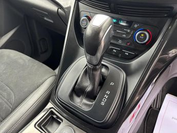 Ford Kuga 1.5T EcoBoost ST-Line Auto AWD Euro 6 (s/s) 5dr