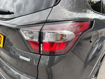 Ford Kuga 1.5T EcoBoost ST-Line Auto AWD Euro 6 (s/s) 5dr