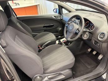 Vauxhall Corsa 1.4T 16V Black Edition Euro 5 (s/s) 3dr