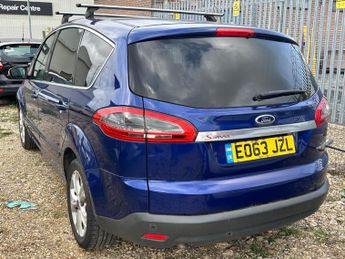 Ford S-Max 2.0 TDCi Titanium MPV 5dr Diesel Powershift Euro 5 (140 ps)