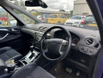Ford S-Max 2.0 TDCi Titanium MPV 5dr Diesel Powershift Euro 5 (140 ps)