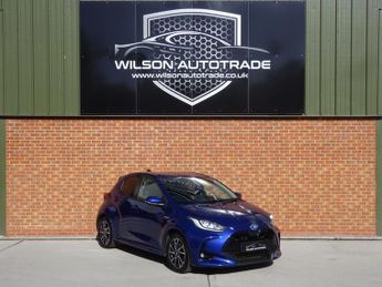 Toyota Yaris 1.5 VVT-h Design E-CVT Euro 6 (s/s) 5dr