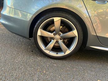 Audi A4 2.0 TDI Black Edition Euro 5 (s/s) 4dr