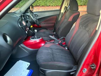 Nissan Juke 1.6 Acenta Premium Euro 5 (s/s) 5dr