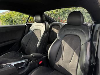 Audi TT 2.0 TFSI S line Euro 5 (s/s) 3dr