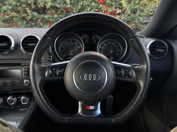Audi TT 2.0 TFSI S line Euro 5 (s/s) 3dr