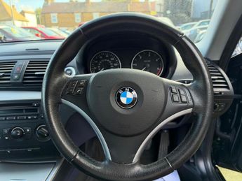 BMW 1 Series 2.0 118d Sport Euro 5 3dr