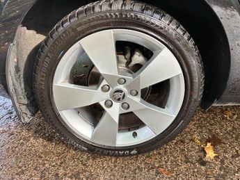 Skoda Octavia 1.5 TSI ACT SE Drive DSG Euro 6 (s/s) 5dr