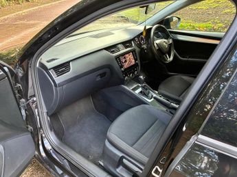 Skoda Octavia 1.5 TSI ACT SE Drive DSG Euro 6 (s/s) 5dr